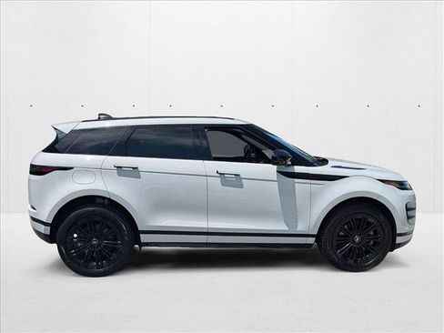 Used 2024 Land Rover Range Rover Evoque Dynamic SE image 4