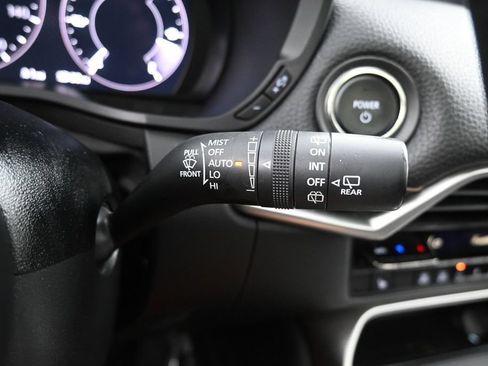 Used 2024 MAZDA CX-90 Plug-In Hybrid w/ Premium Pkg AWD/4WD image 25