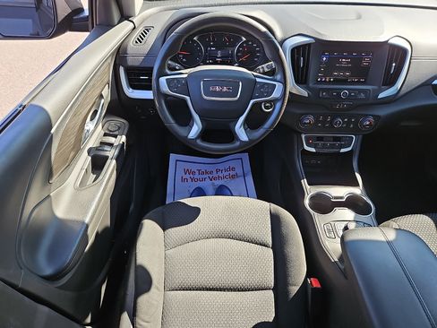 Used 2023 GMC Terrain SLE w/ Driver Convenience Package FWD image 11