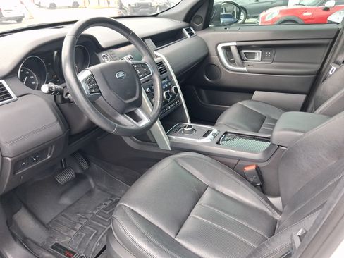Used 2017 Land Rover Discovery Sport HSE AWD/4WD image 9