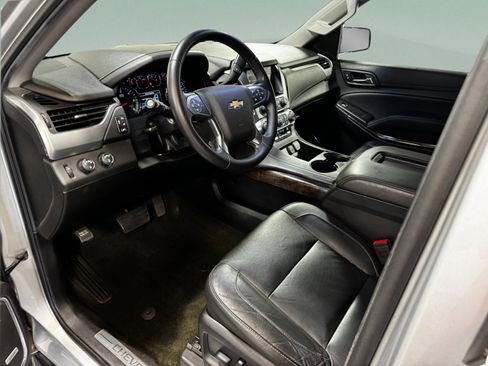 Used 2018 Chevrolet Tahoe LT AWD/4WD image 9