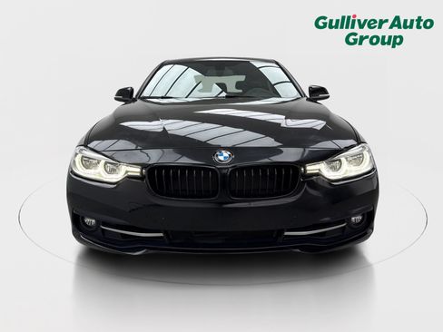 Used 2018 BMW 330i Sedan RWD image 14