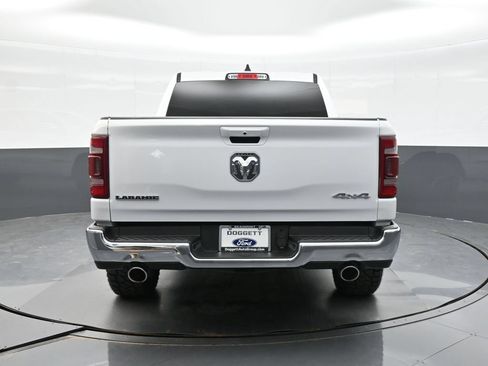 Used 2024 RAM 1500 Laramie AWD/4WD image 4