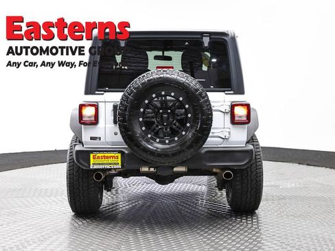 Used 2020 Jeep Wrangler Sport AWD/4WD image 6