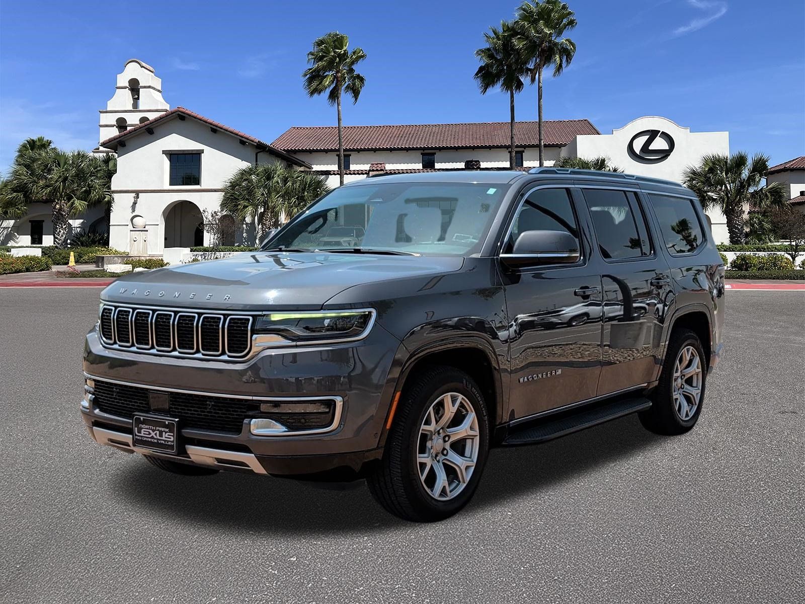 Used 2022 Jeep Wagoneer Series II AWD/4WD image 5