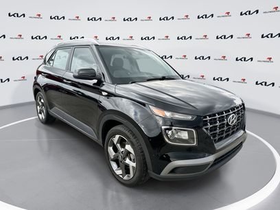 Used 2023 Hyundai Venue SEL w/ Cargo Package