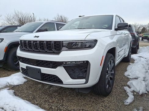 New 2026 Jeep Grand Cherokee Limited AWD/4WD image 1