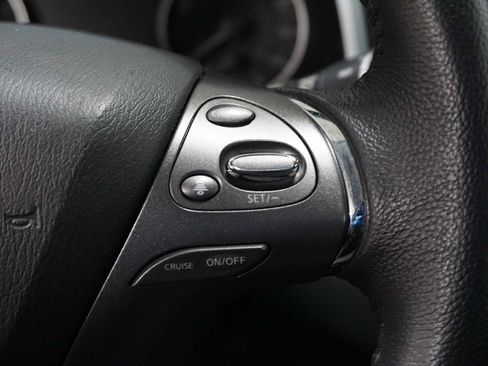 Used 2024 Nissan Murano SV image 24