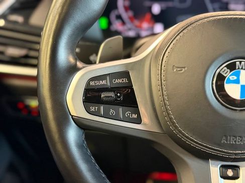 Used 2022 BMW X5 xDrive40i w/ M Sport Package AWD/4WD image 25