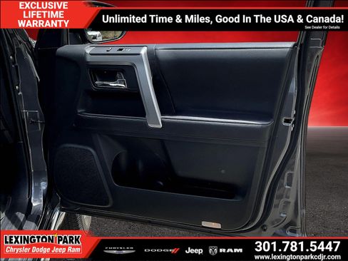 Used 2023 Toyota 4Runner Limited AWD/4WD image 27