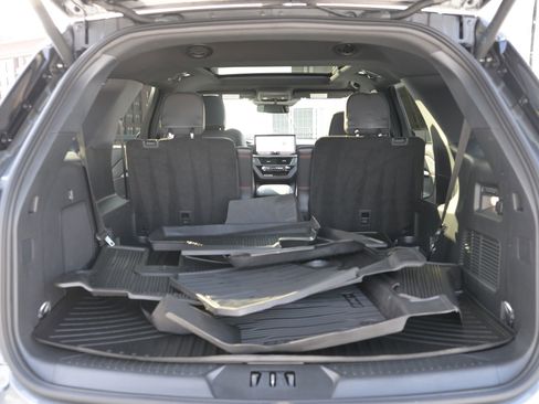 Used 2025 Ford Explorer ST w/ Sun And Sound Package image 19