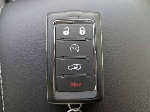 New 2026 Jeep Grand Cherokee L 2WD image 32