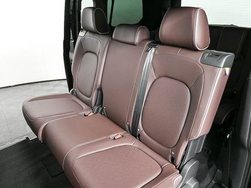 New 2025 Volkswagen ID. Buzz Pro S image 20