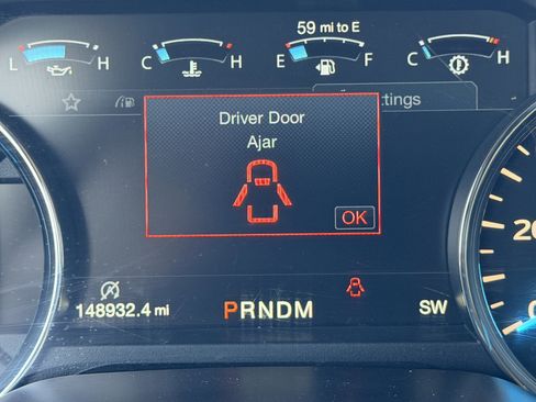 Used 2018 Ford F150 Lariat image 22