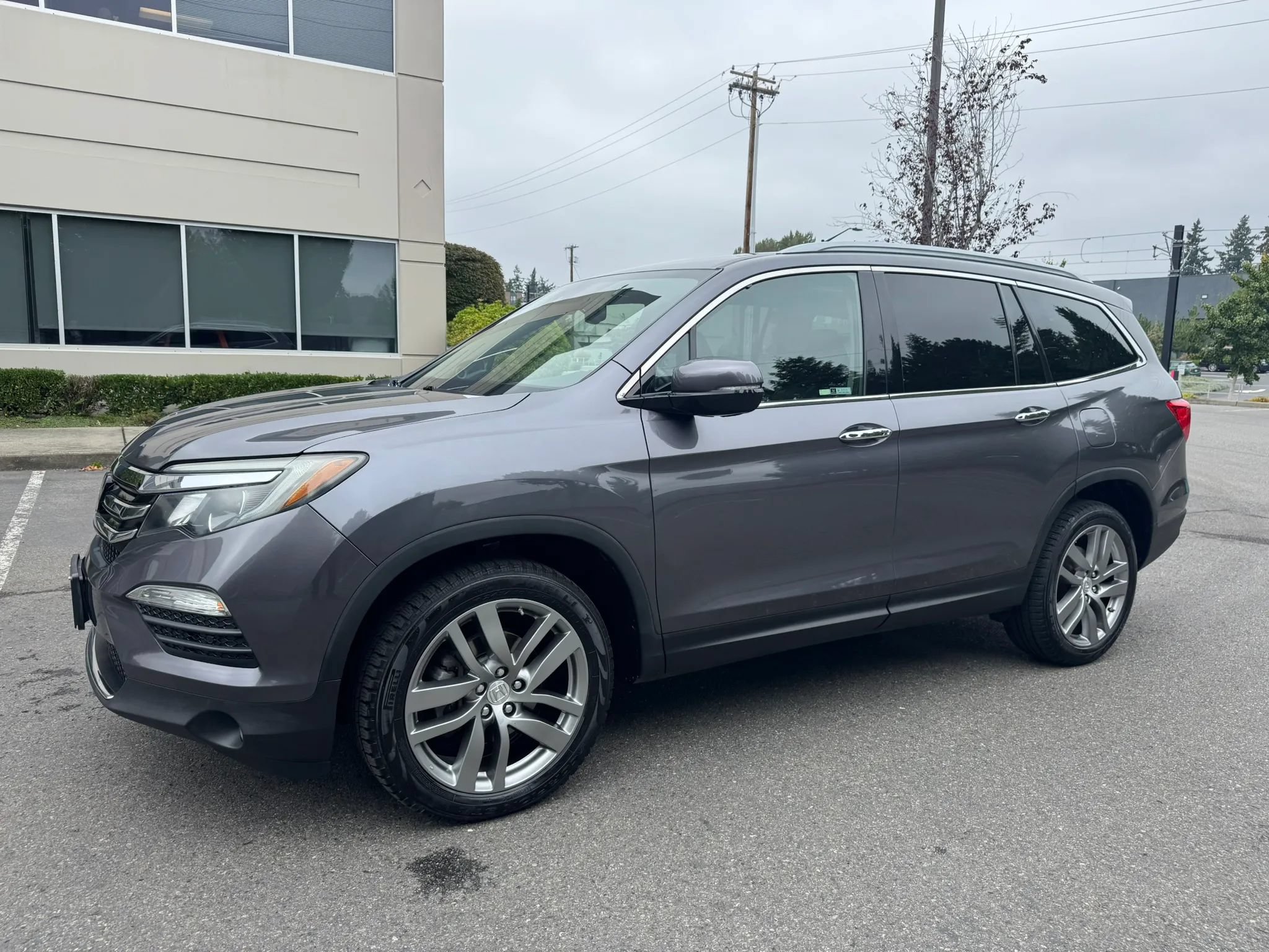 Used 2018 Honda Pilot Elite image 5