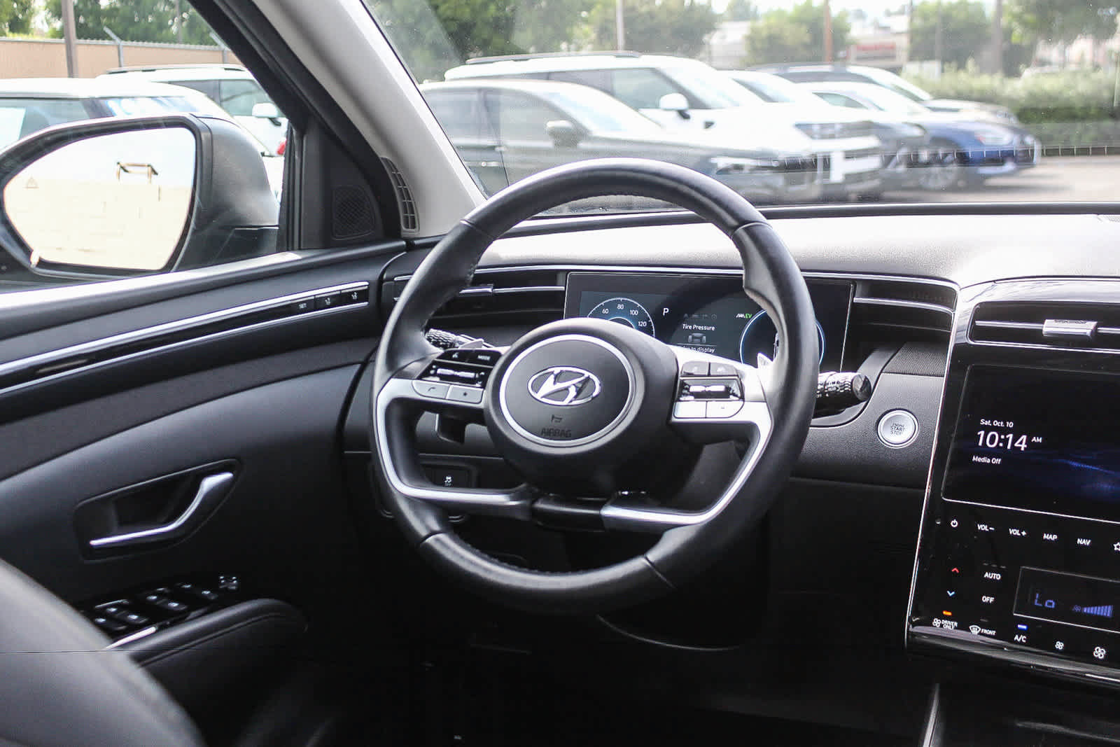 Certified 2023 Hyundai Tucson Limited AWD/4WD image 19