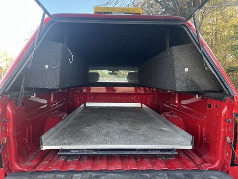 Used 2015 Chevrolet Silverado 1500 W/T w/ WT Convenience Package AWD/4WD image 8