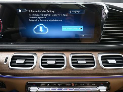 New 2026 Mercedes-Benz GLE 450 4MATIC image 11