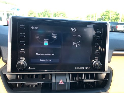 Used 2019 Toyota RAV4 XLE w/ Convenience Package AWD/4WD image 14