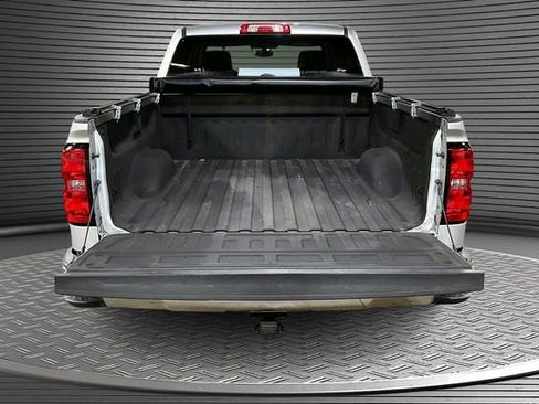 Used 2018 Chevrolet Silverado 1500 LT w/ LT Convenience Package image 7