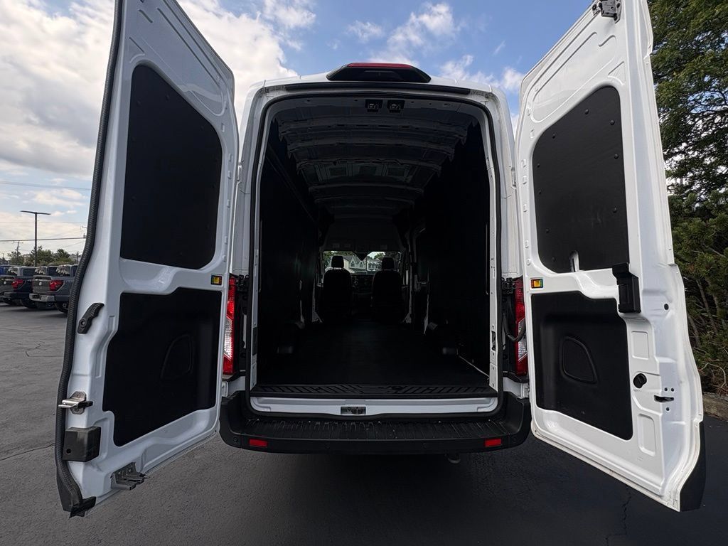 Used 2024 Ford Transit 350 148 High Roof Extended w/ Load Area Protection Package RWD image 13