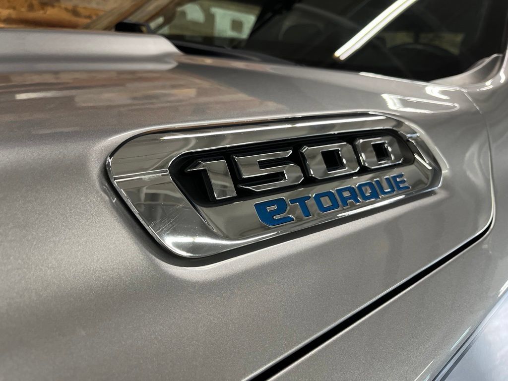 Used 2022 RAM 1500 Tradesman AWD/4WD image 13