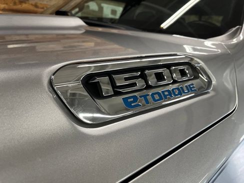 Used 2022 RAM 1500 Tradesman AWD/4WD image 13