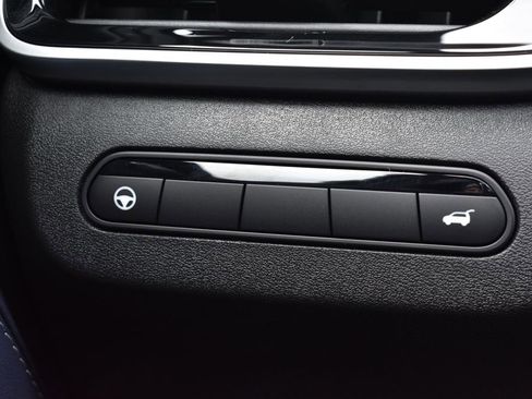 Used 2026 INFINITI QX60 Sport w/ Dark Cargo Package image 16