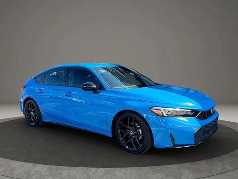 Used 2025 Honda Civic Sport image 3