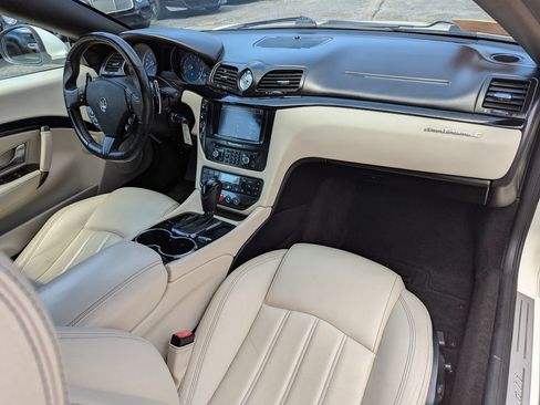 Used 2013 Maserati GranTurismo Convertible RWD image 33