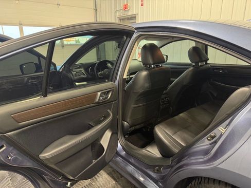 Used 2016 Subaru Legacy 2.5i Limited AWD/4WD image 17