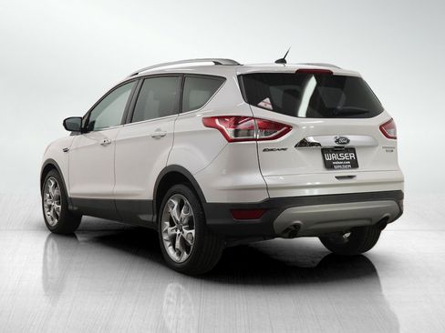 Used 2016 Ford Escape Titanium w/ Canadian Touring Package image 3