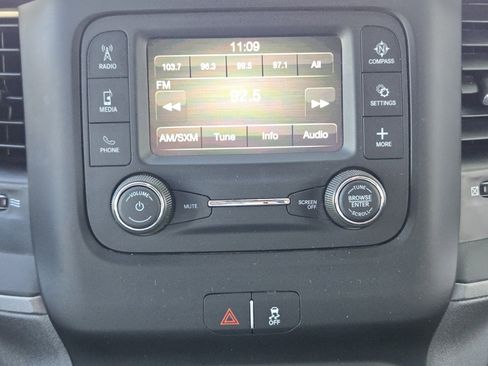 Used 2024 RAM 3500 Tradesman w/ Chrome Appearance Group image 18