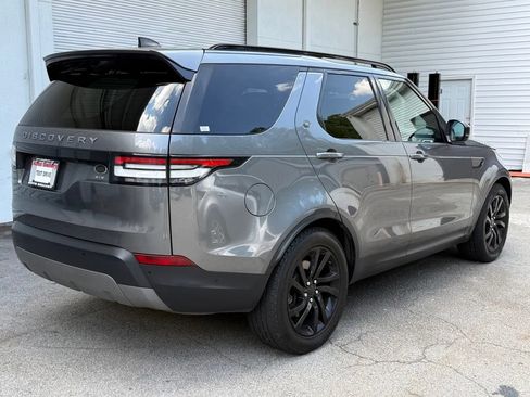Used 2017 Land Rover Discovery SE AWD/4WD image 7