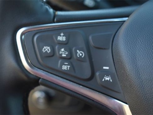 Certified 2024 Chevrolet Equinox LT image 32