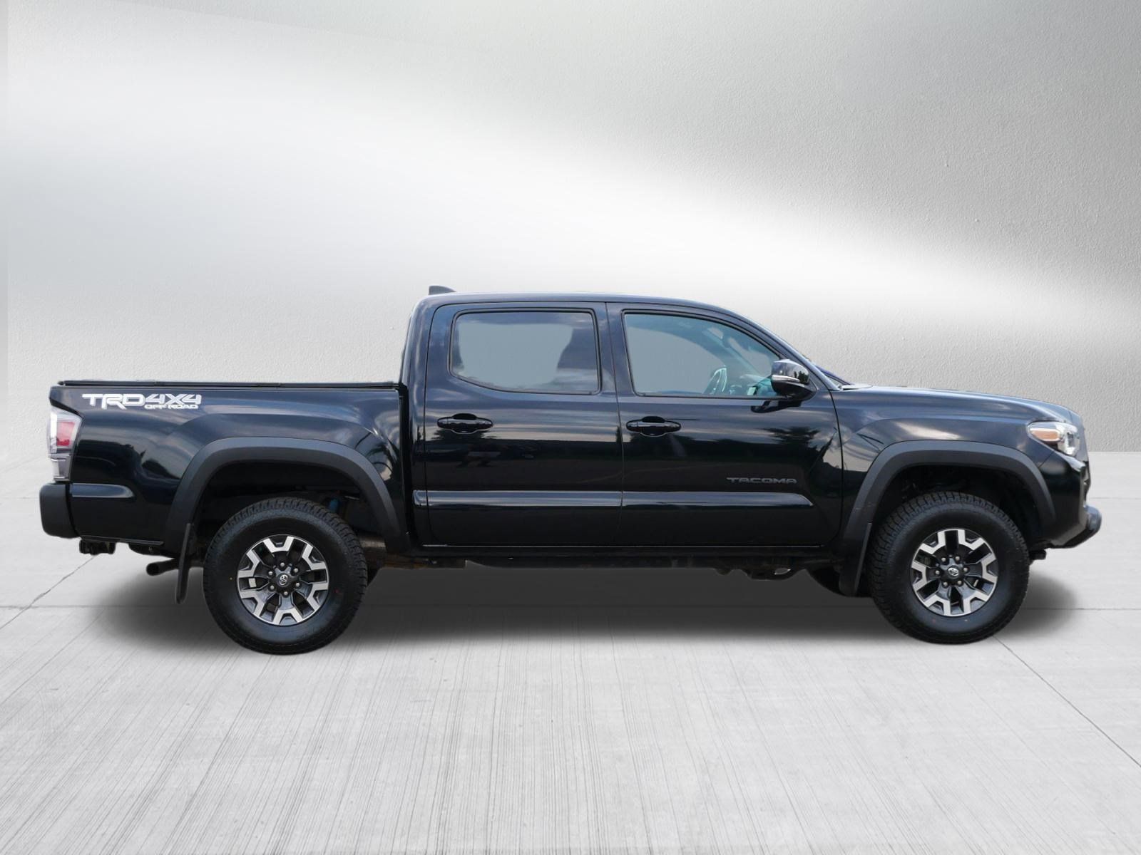 Used 2021 Toyota Tacoma TRD Off-Road AWD/4WD image 8