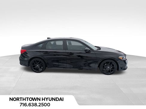 Used 2023 Honda Civic Sport image 12