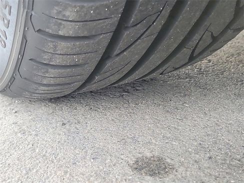 Used 2021 Toyota Camry SE image 31