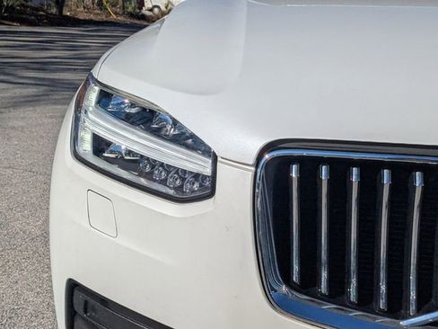 Certified 2023 Volvo XC90 B5 Core w/ Climate Package image 13