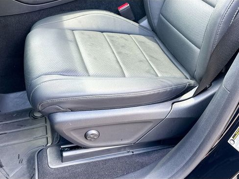 Used 2025 Mercedes-Benz GLE 350 4MATIC image 20