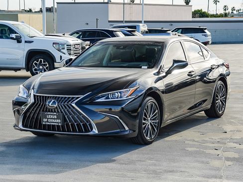 Used 2025 Lexus ES 350 350 image 3