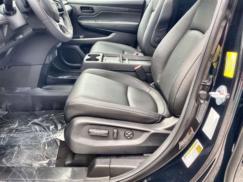 New 2026 Honda Odyssey EX-L image 12