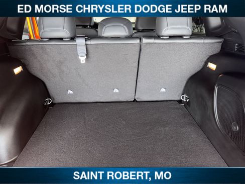 New 2026 Jeep Compass Trailhawk w/ Sun, Sound & Navigation Group AWD/4WD image 41