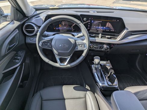 New 2026 Chevrolet Trax ACTIV w/ Driver Confidence Package image 14