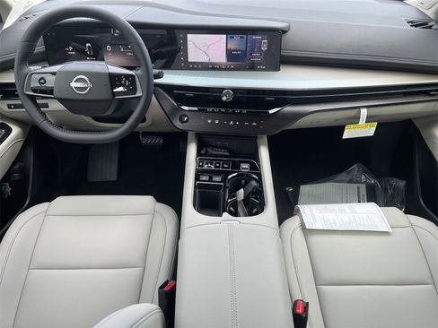 New 2025 Nissan Murano SL w/ Cargo Package image 2