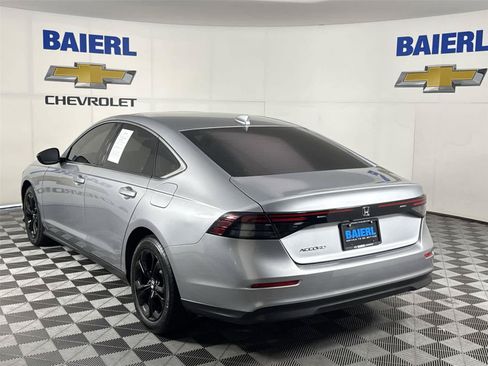 Used 2023 Honda Accord EX image 3