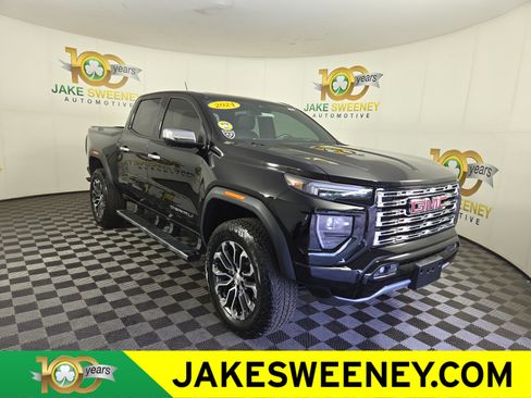 Certified 2024 GMC Canyon Denali AWD/4WD image 1