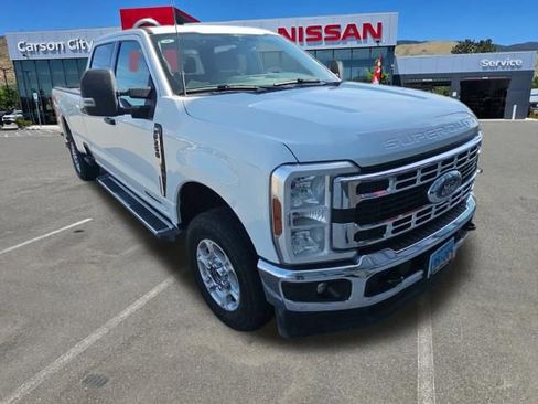 Used 2025 Ford F250 XLT image 5