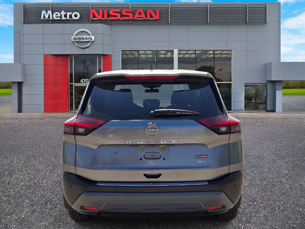 Certified 2023 Nissan Rogue SV FWD image 5