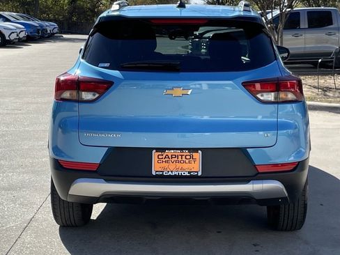 Used 2025 Chevrolet TrailBlazer LT image 5